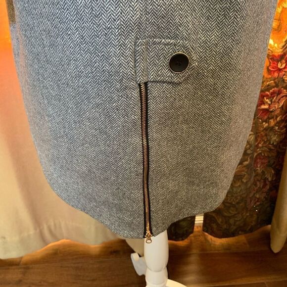 Badgley Mischka Grey Utilitarian Coat - Picture 6 of 8